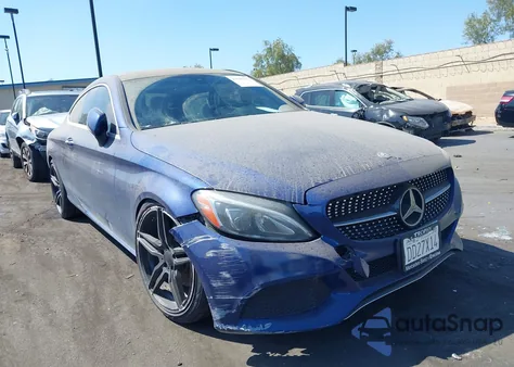 2017 Mercedes-Benz C 300 из США, поврежденный, VIN WDDWJ4JBXHF400872